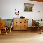 Gaestehaus Wissler 게스트하우스 3*