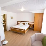 게스트하우스 Gaestehaus Wissler 3*